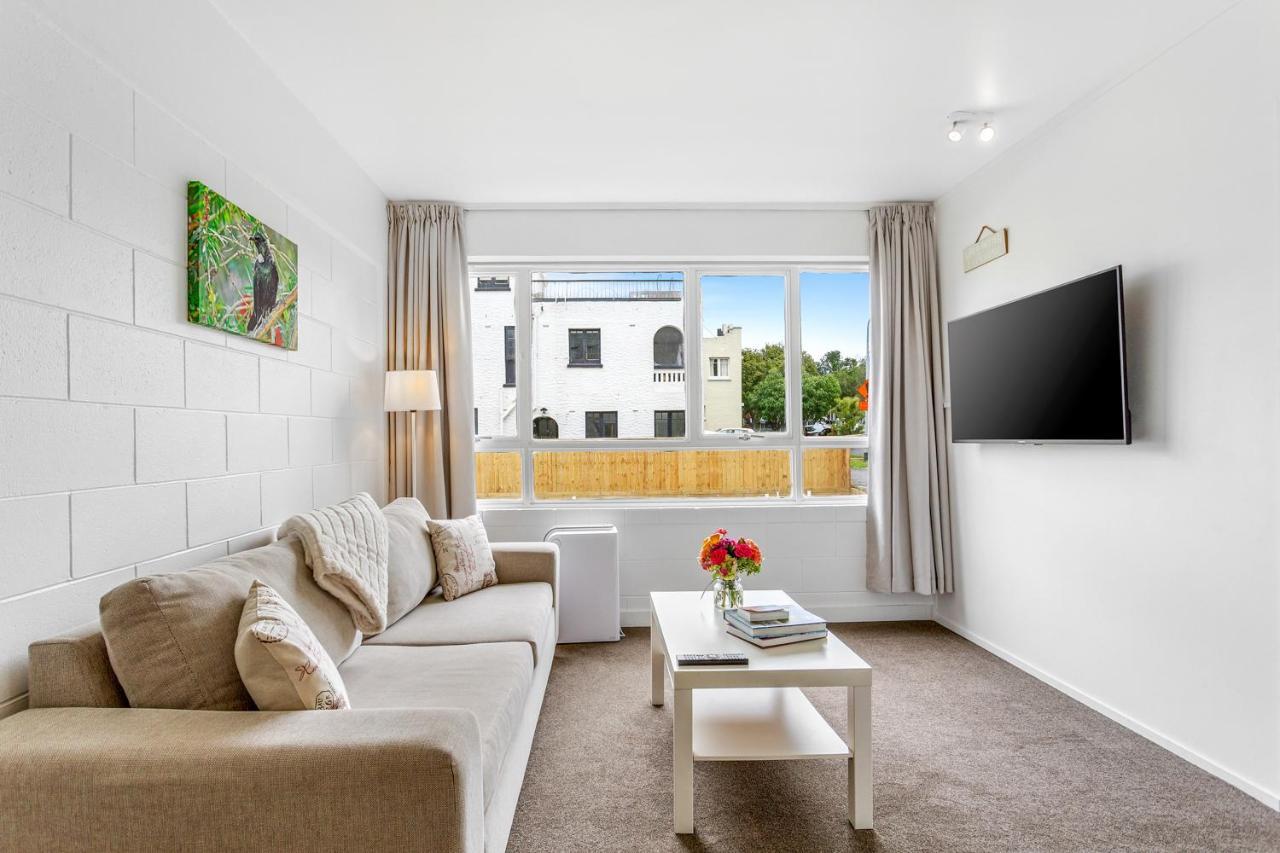 One Bedroom Apartment, Heart Of Newmarket Auckland Exterior photo