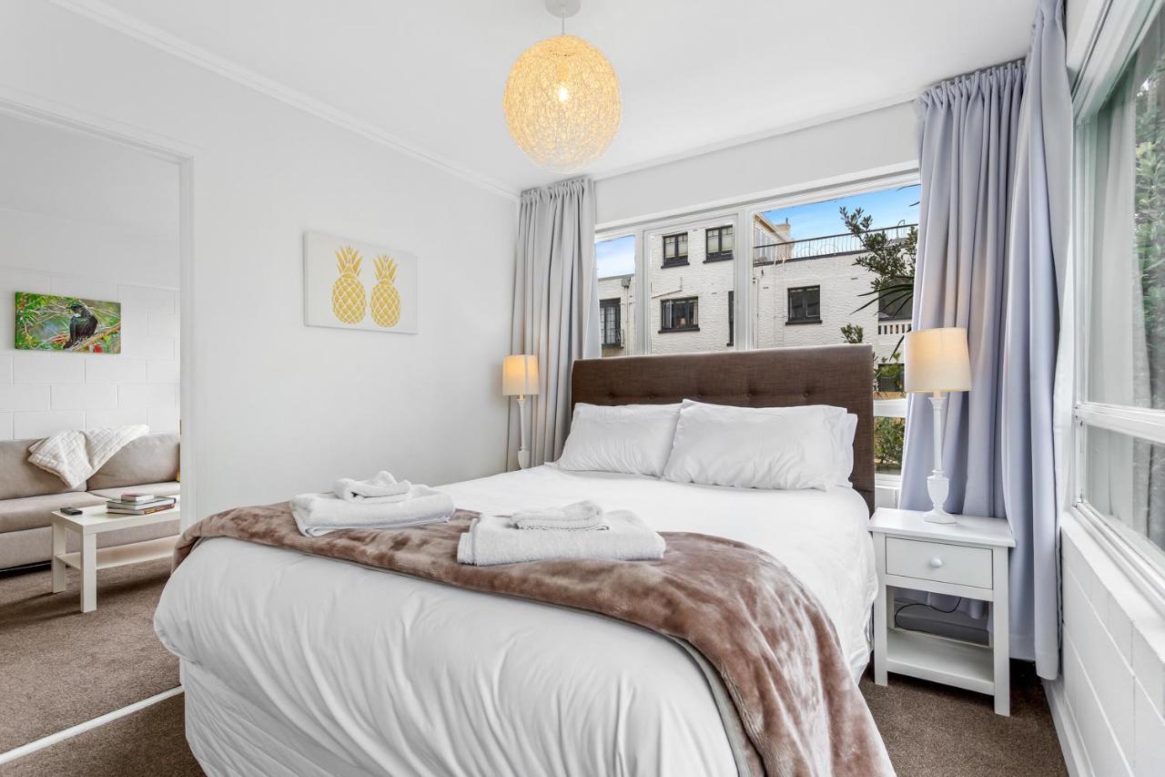 One Bedroom Apartment, Heart Of Newmarket Auckland Exterior photo