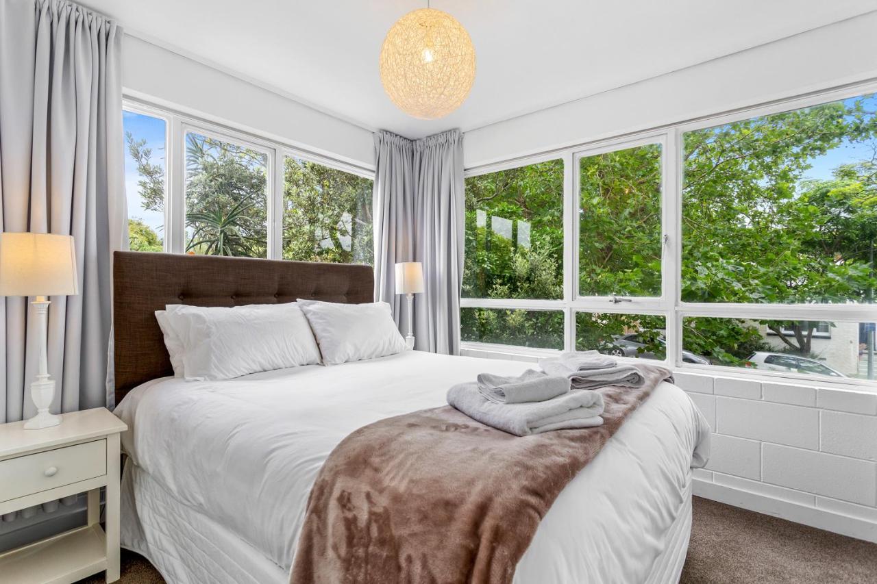 One Bedroom Apartment, Heart Of Newmarket Auckland Exterior photo